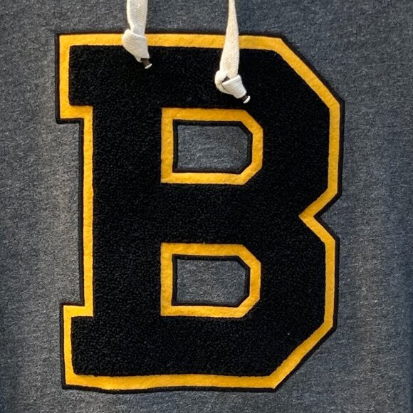 Boston Bruins Mitchell and Ness Throwback Varsity B Logo Hoodie Size Small - Picture 3 of 10